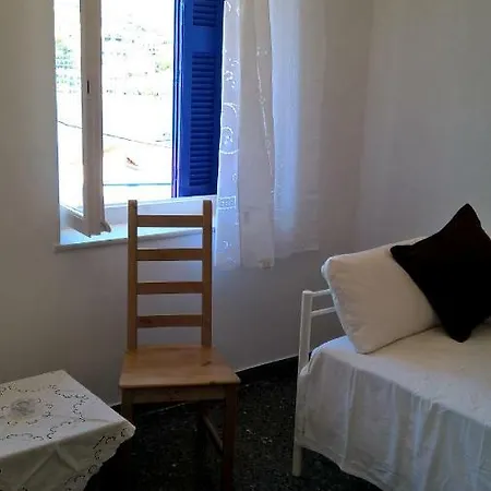 Poros Home Poros Town Buitenkant foto