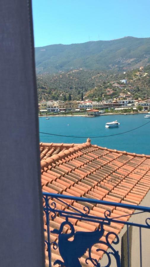 Apartment Poros *